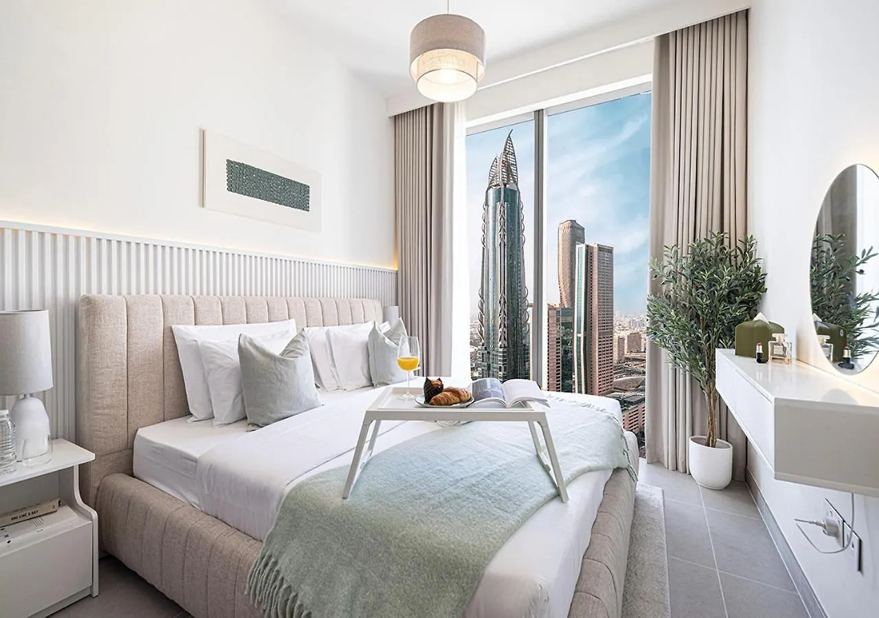 Kinfolk Homes - 5-Star Family Stay, 8 Minutes Walk To Dubai Mall & Burj Khalifa 0*,