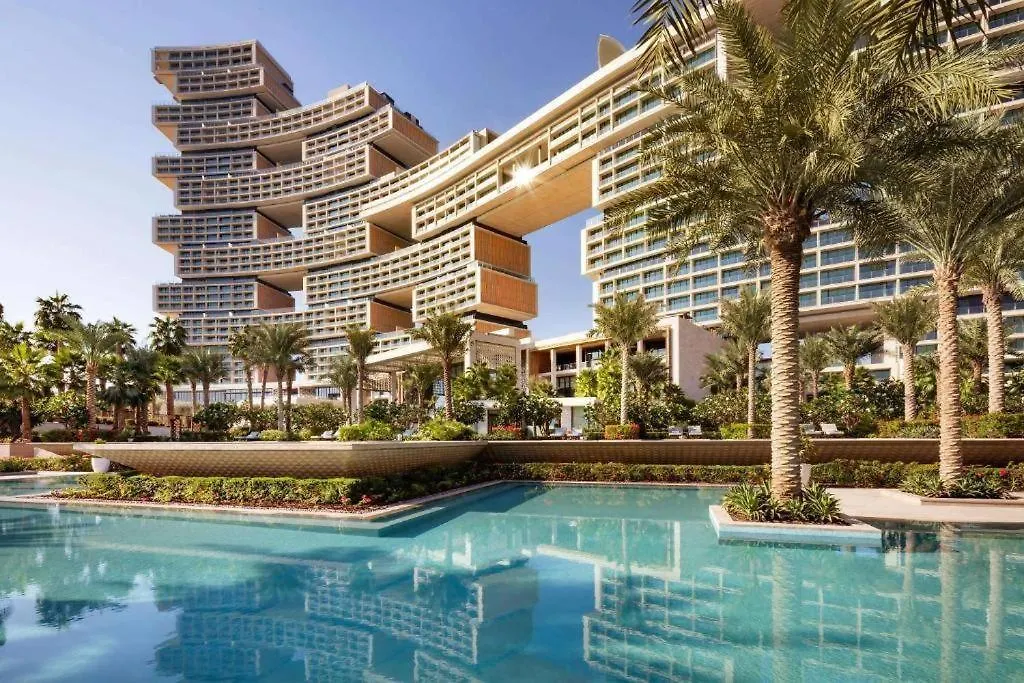 Kinfolk Homes - 5-Star Family Stay, 8 Minutes Walk To Dubai Mall & Burj Khalifa